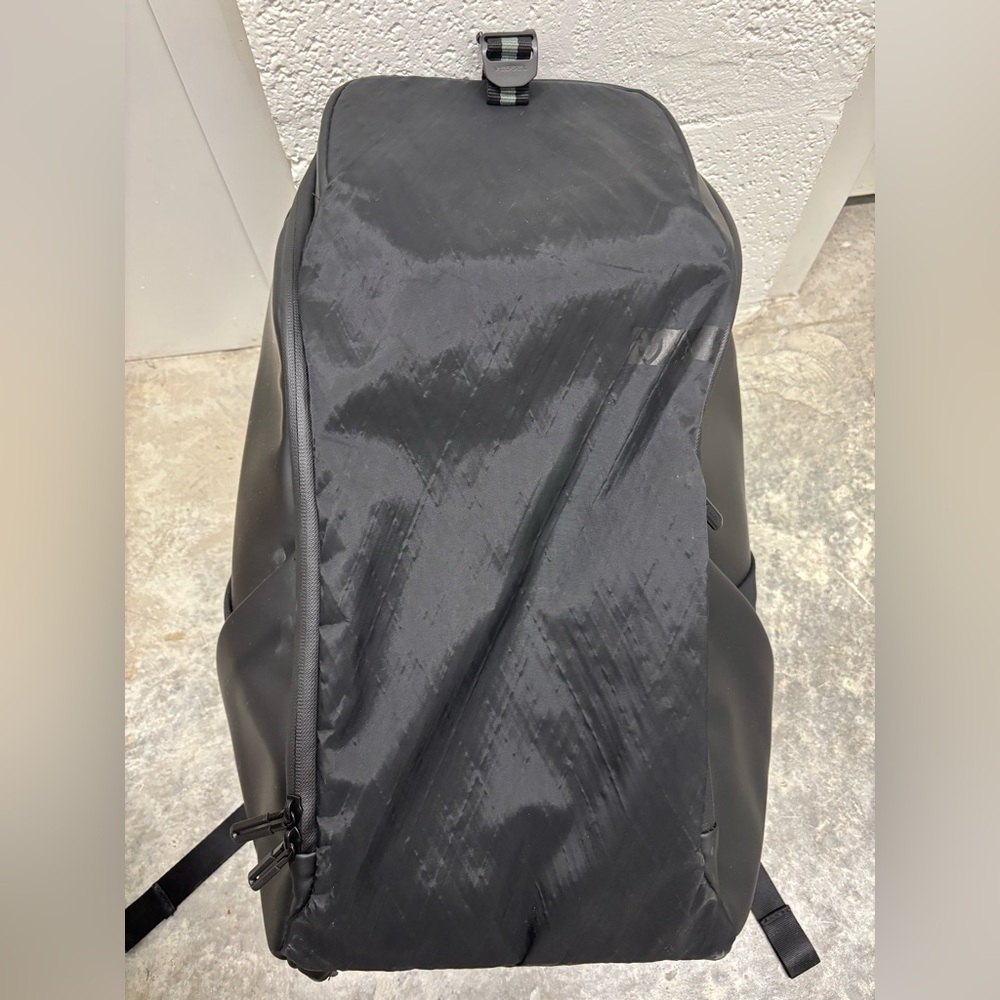 Minimalist Black Men's Backpack - Streamlined Everyday Carry